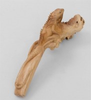 Статуэтка "Хамелеон на дереве"              