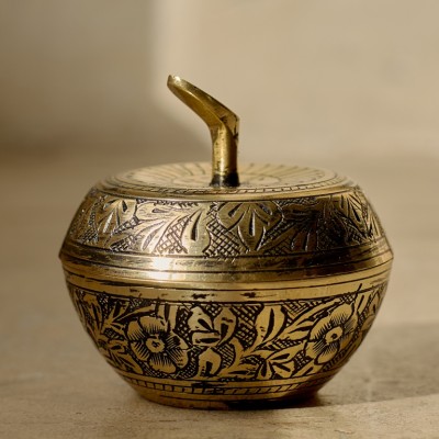 Шкатулка «Яблоко» латунь резная CHUNIYA JALI с чернением h-7 см