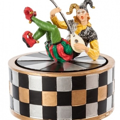 Музыкальная статуэтка "Шут"