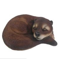 Декоративная садовая фигурка "Выдра отдыхает"        