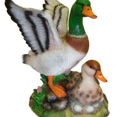 Декоративная садовая фигурка "Утка и селезень"