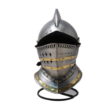 Рыцарский шлем "Штурмак"                                               
